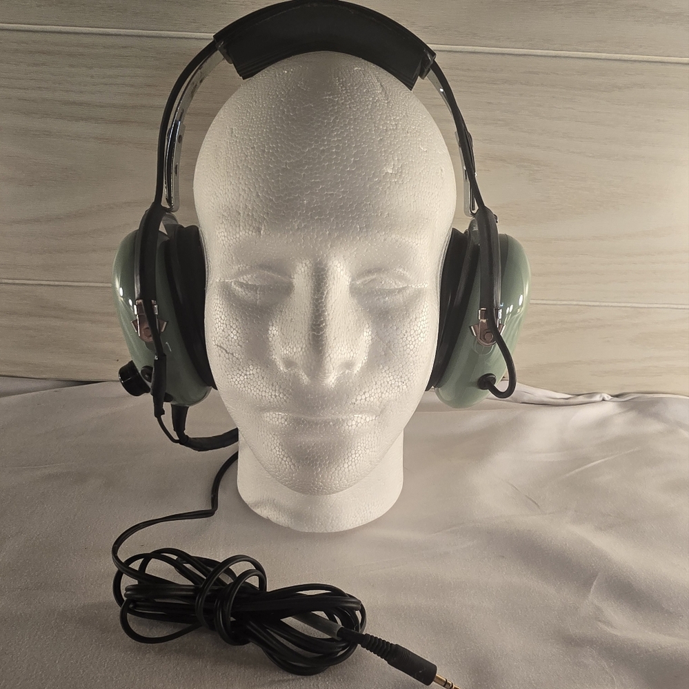 David Clark Aviation Headset Model H7030
